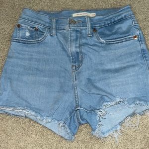 LEVI SHORTS